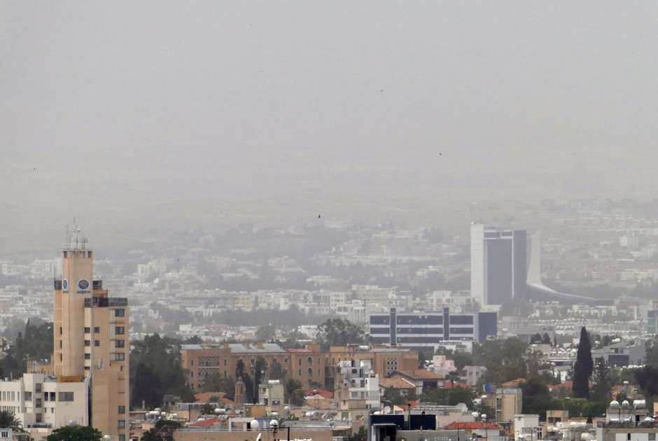 Σκόνη στην ατμόσφαιρα – Ο καιρός μέχρι το Σάββατο