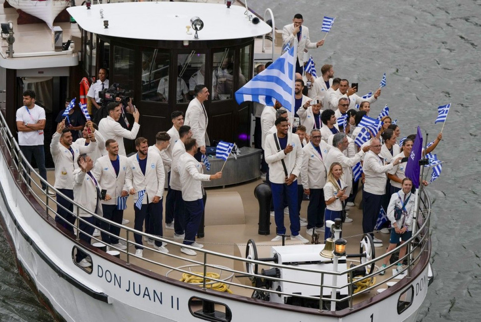 Ολυμπιακοί Αγώνες: Η εντυπωσιακή είσοδος της Ελλάδας στην τελετή έναρξης (ΦΩΤΟΣ)