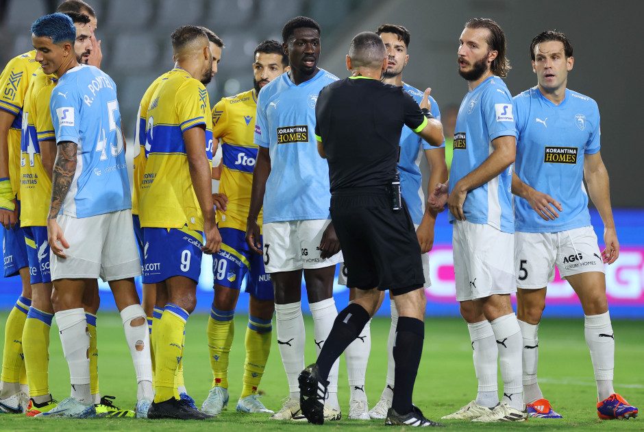 ΑΠΟΕΛ για διατησία στο Super Cup: "Οφείλουμε να συγχαρούμε την ομάδα του VAR που τουλάχιστον στις καίριες φάσεις παρεμβήκαν…"