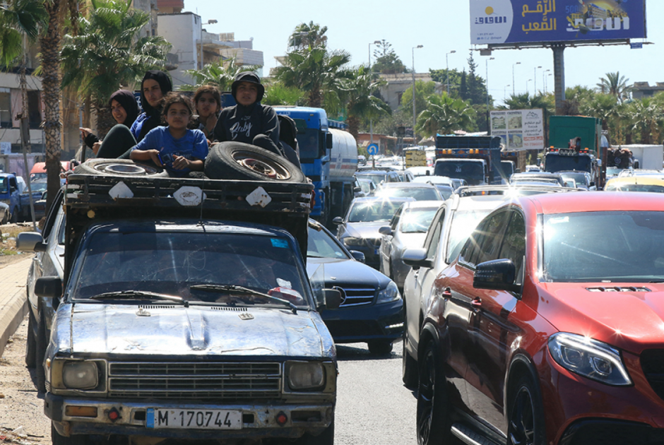 Λίβανος: Εκατοντάδες νεκροί από ισραηλινά πλήγματα – Χιλιάδες πολίτες εγκαταλείπουν τα σπίτια τους