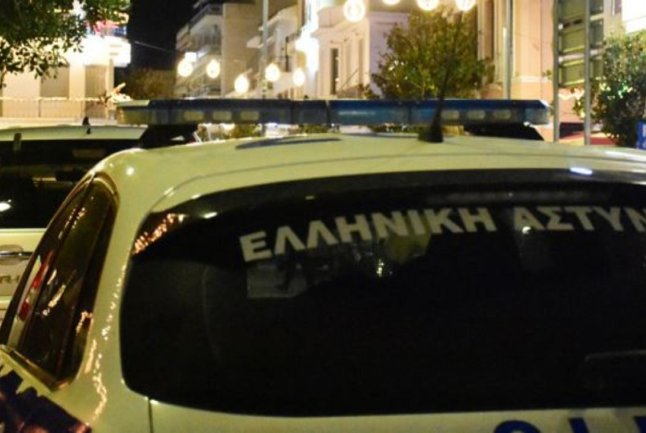 Λάρισα: Σκότωσε δύο άτομα και κλειδώθηκε σε ξυλουργείο κρατώντας χειροβομβίδα