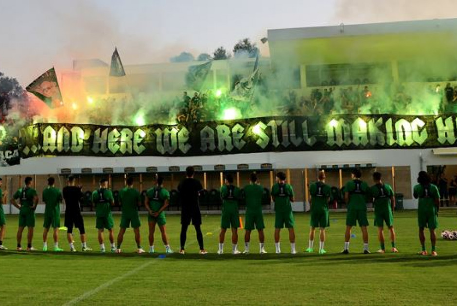 ΘΥΡΑ 9 κατά του κράτους