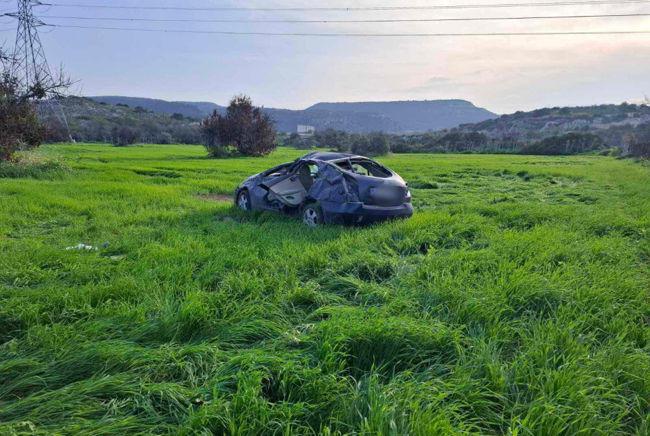 Θανατηφόρο με θύμα 50χρονο στην επ. Λάρνακας- Ανατράπηκε σε χωράφι το όχημα (ΦΩΤΟ)