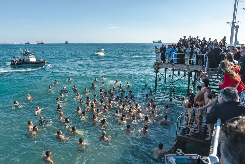 Με λαμπρότητα γιόρτασε η Κύπρος τα Θεοφάνια (ΦΩΤΟΣ)