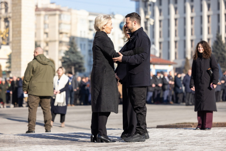 Φον ντερ Λάιεν: Ανακοίνωσε νέα εκταμίευση βοήθειας ύψους 3,5 δισ. ευρώ προς το Κίεβο