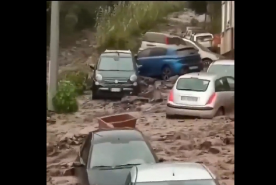 Πλημμύρες στη Σικελία: Βροχόπτωση ενός μήνα έπεσε σε τέσσερις ώρες (ΒΙΝΤΕΟ)